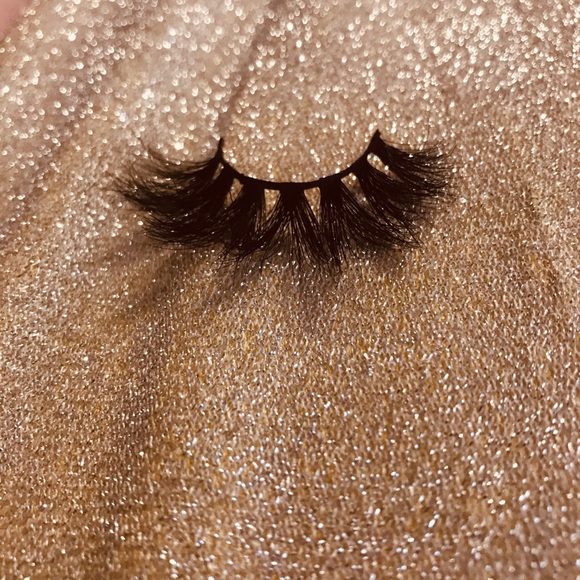 DYNA$TY - Picture 3 of 4